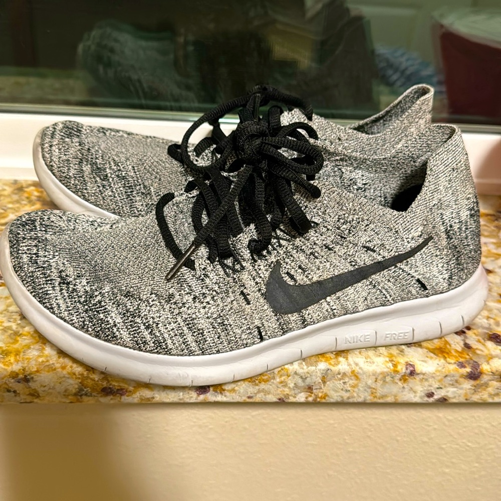 Nike Free RN Flyknit size 7